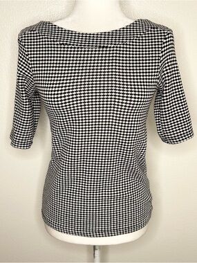 Zara Black and White Houndstooth Short Sleeve Top